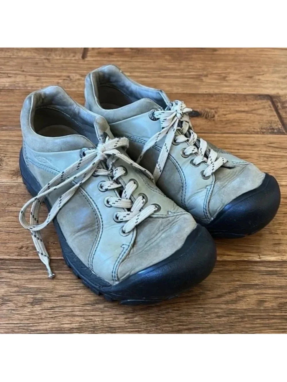 Keen Leather Lace Up Sneakers Casual Outdoor Hiking Olive Green Womens Size 6.5